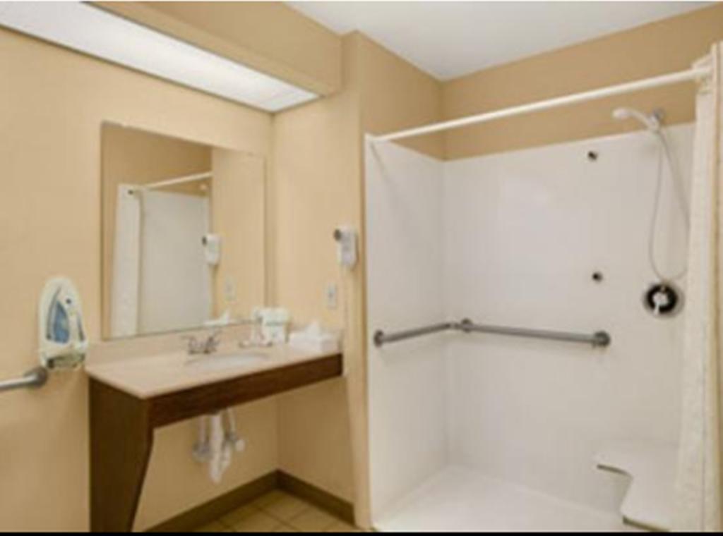 Baymont By Wyndham Greenville Zimmer foto